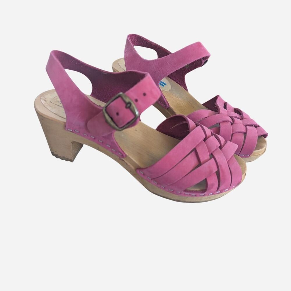 Lotta Women's Pink Clogs